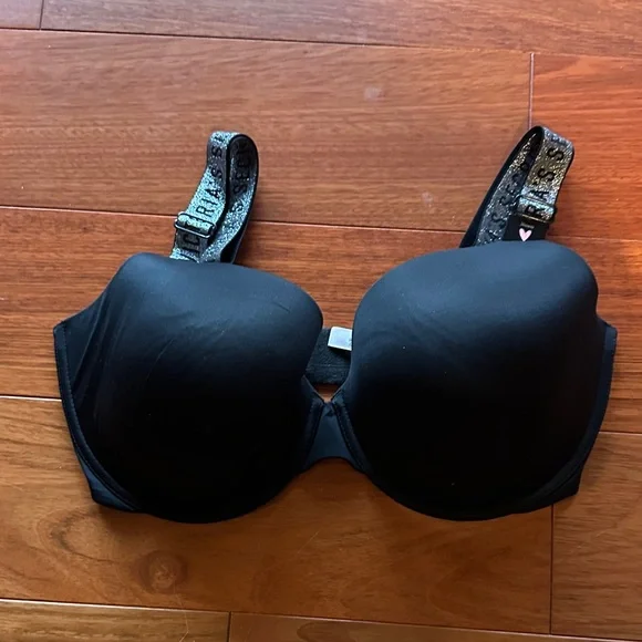 Victoria's Secret Black Bra with Patterned Straps - Picture 1 of 3